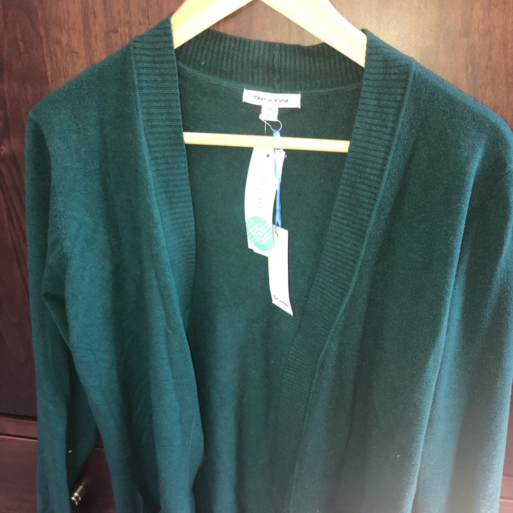 Hunter Green open Cardigan Size M Tea N Rose
